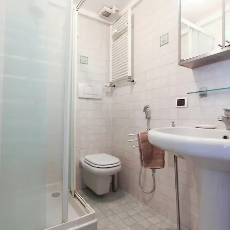 Apartment Bohemian District 2 Bdrs Milan